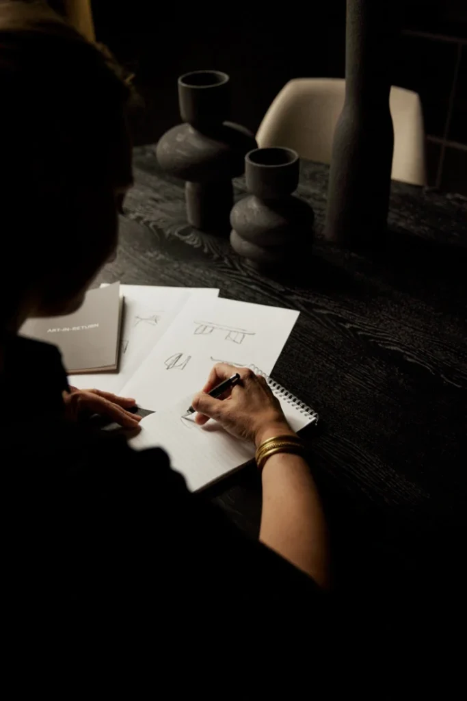 collaborations | art in return
