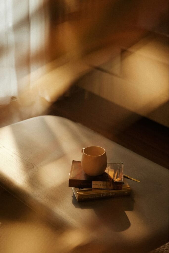 cozy coffee aesthetic | warm morning vibes
